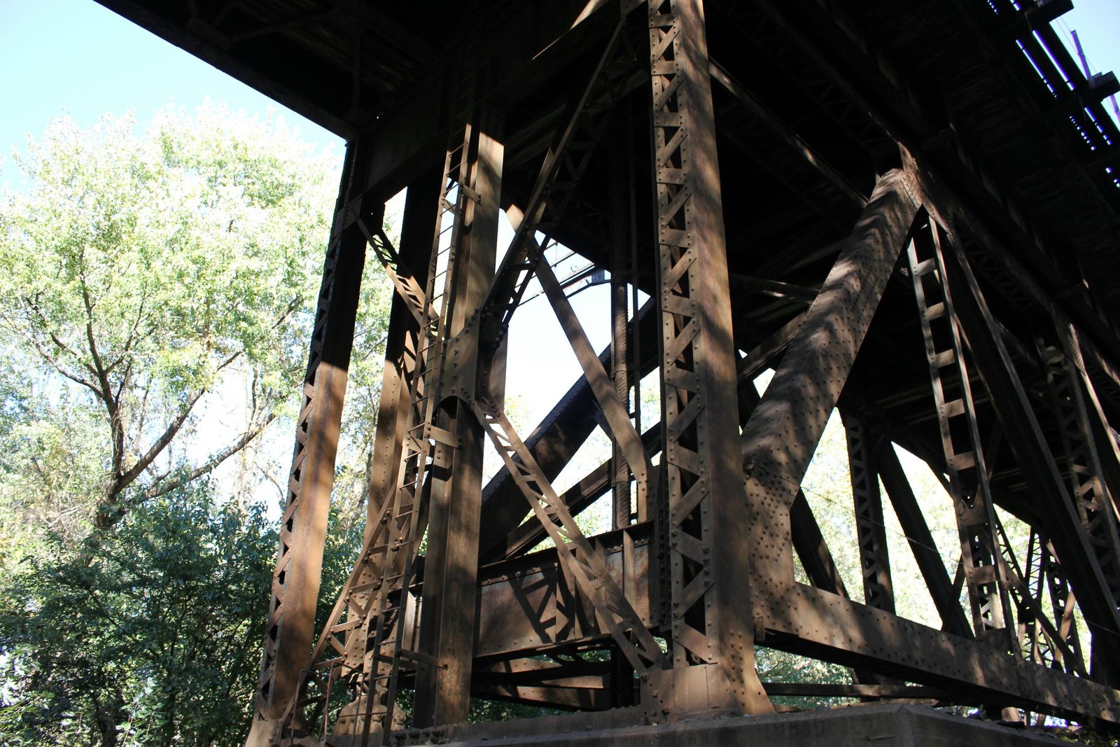 West end of west truss